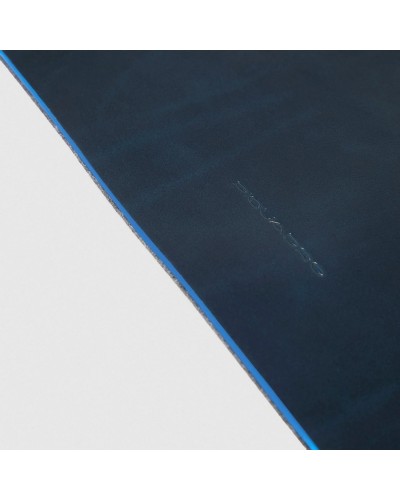 Sottomano in Pelle con Basi di Ricarica Wireless Piquadro